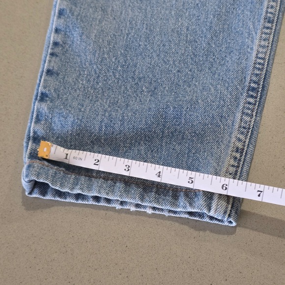 Eddie Bauer High Waisted Relaxed Straight Leg Light Wash Denim Jeans Size 10 - Picture 3 of 9